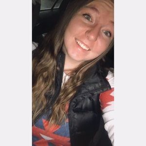 Meet your Posher, Milay